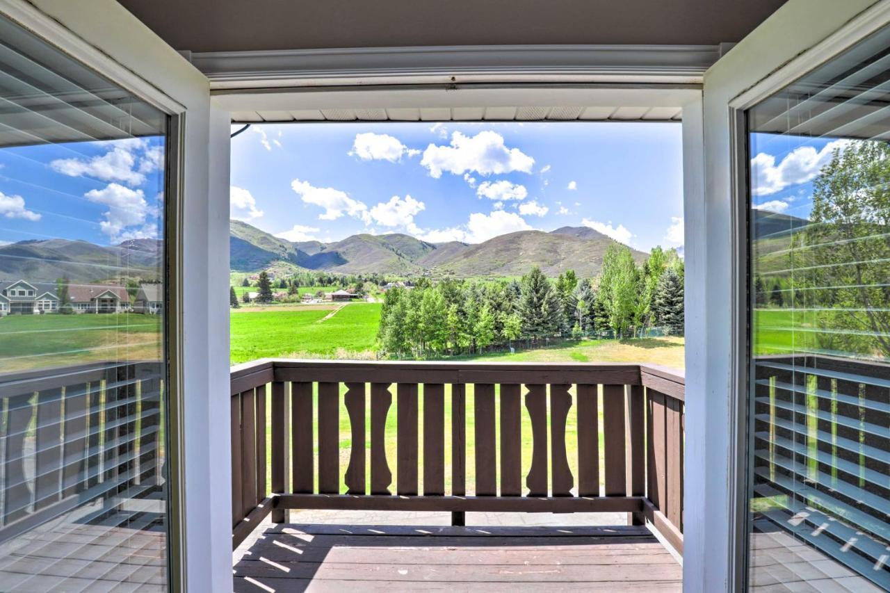 Peaceful Midway Studio With Mountain And Golf Views! 外观 照片